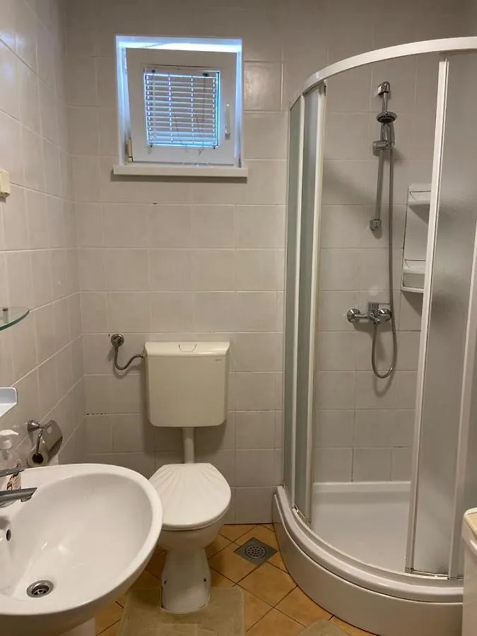 Apartment Vivoda Štinjan Croacia